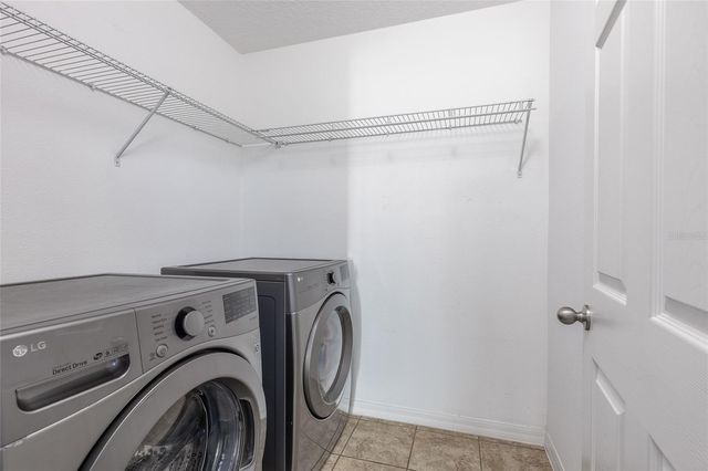 19270 FALLGLO DRIVE, Orlando, FL 32827