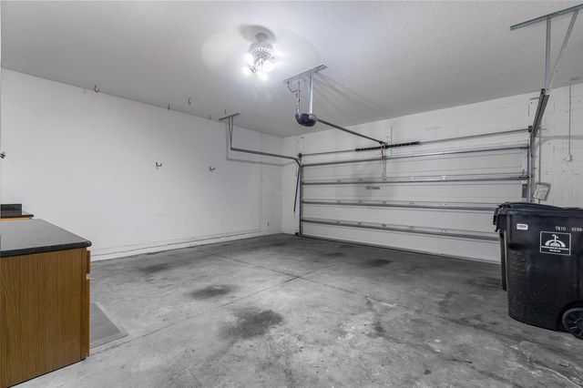 19270 FALLGLO DRIVE, Orlando, FL 32827