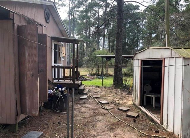 204 Kangaroo, Onalaska, TX 77360