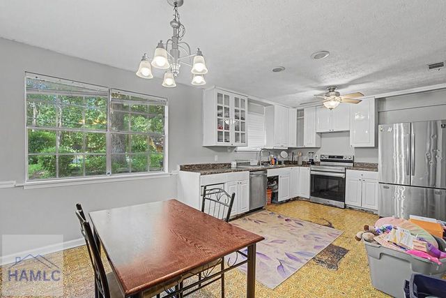295 Kelly Davis Road, Richmond Hill, GA 31324