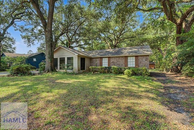295 Kelly Davis Road, Richmond Hill, GA 31324