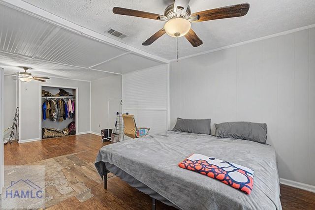 295 Kelly Davis Road, Richmond Hill, GA 31324
