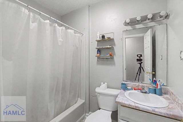 295 Kelly Davis Road, Richmond Hill, GA 31324