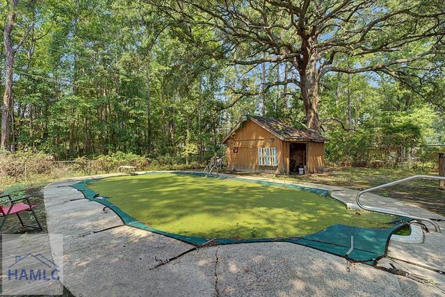 295 Kelly Davis Road, Richmond Hill, GA 31324