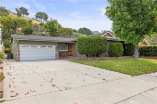 2724 N Kenneth, Burbank, CA 91504