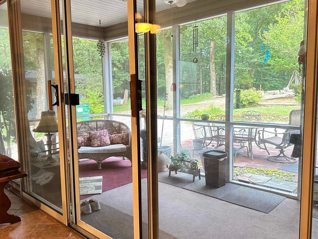 67 Powhatan Drive, Cherokee Village, AR 72529