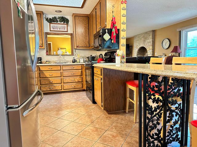 67 Powhatan Drive, Cherokee Village, AR 72529