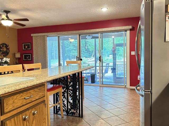 67 Powhatan Drive, Cherokee Village, AR 72529