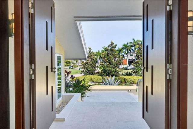 1571 HARBOR CAY LANE, Longboat Key, FL 34228