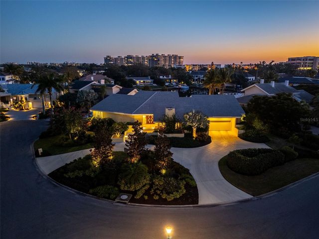 1571 HARBOR CAY LANE, Longboat Key, FL 34228