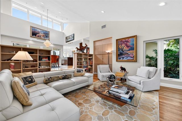 1571 HARBOR CAY LANE, Longboat Key, FL 34228