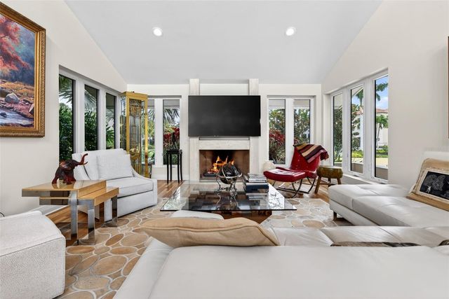 1571 HARBOR CAY LANE, Longboat Key, FL 34228