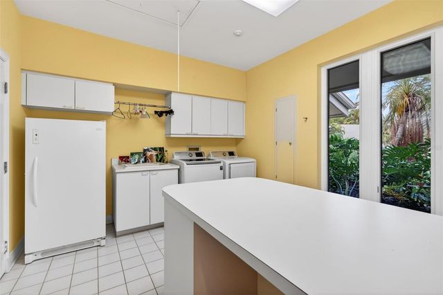 1571 HARBOR CAY LANE, Longboat Key, FL 34228