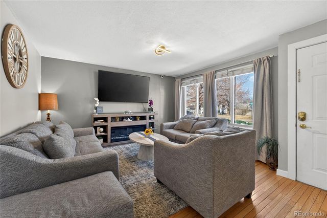 1455 S Bahama Street, Aurora, CO 80017