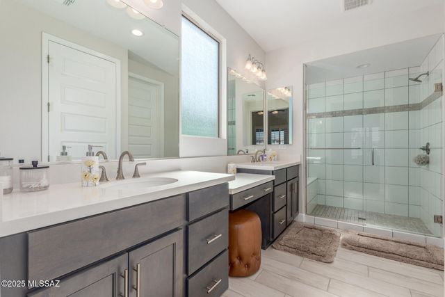 1936 N Star Vw Lane, Green Valley, AZ 85614