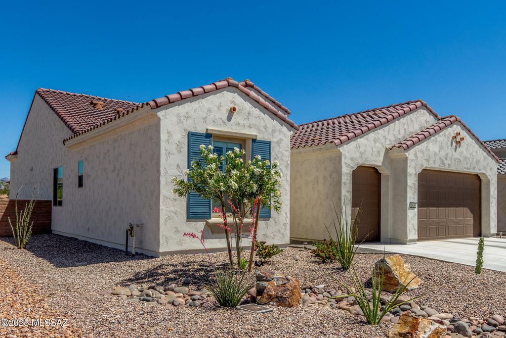 1936 N Star Vw Lane, Green Valley, AZ 85614