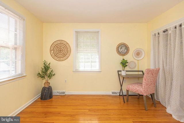 2316 SHIPLEY RD, Wilmington, DE 19803