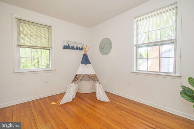 2316 SHIPLEY RD, Wilmington, DE 19803