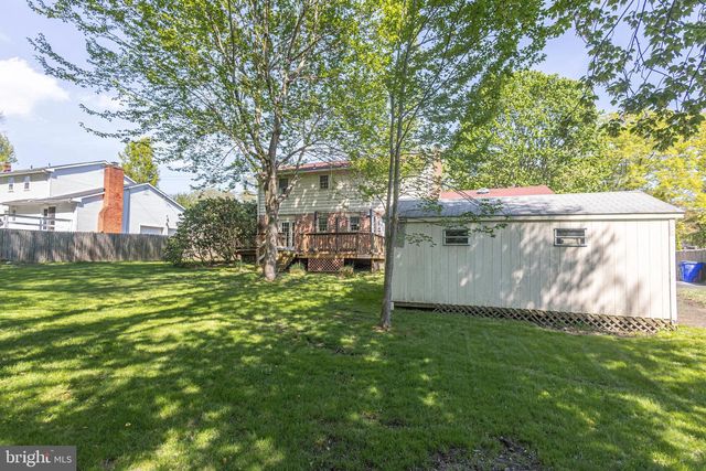 2316 SHIPLEY RD, Wilmington, DE 19803