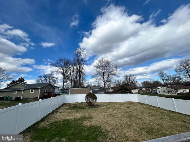 8404 HOLLY ST, Laurel, MD 20707