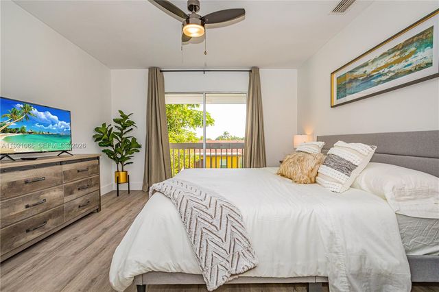 9341 Green Meadows Way 2, Palm Beach Gardens, FL 33418