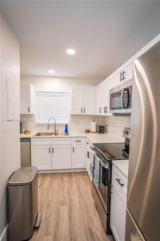 9341 Green Meadows Way 2, Palm Beach Gardens, FL 33418