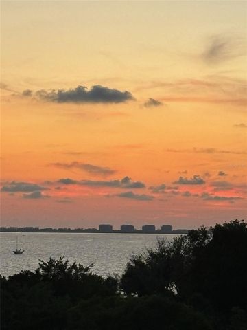 1064 N TAMIAMI TRAIL 1525, Sarasota, FL 34236