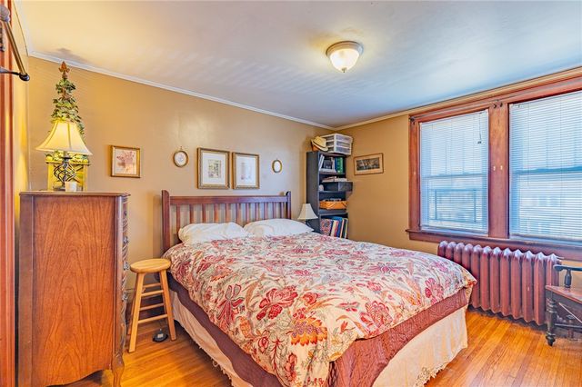 79 Maplehurst Road, Irondequoit, NY 14617