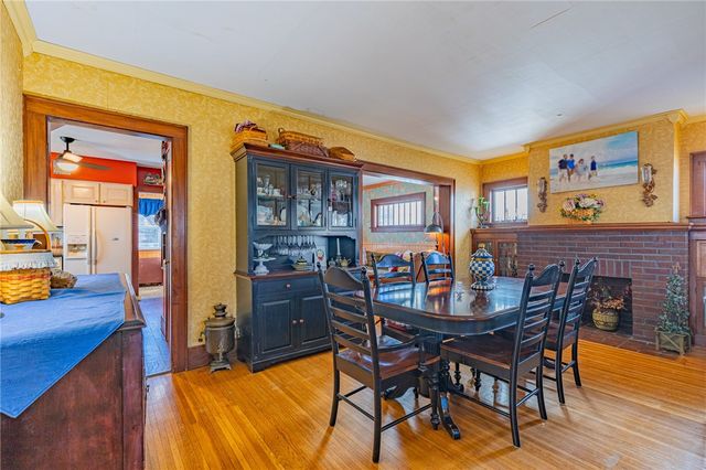 79 Maplehurst Road, Irondequoit, NY 14617