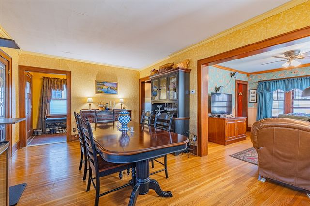 79 Maplehurst Road, Irondequoit, NY 14617