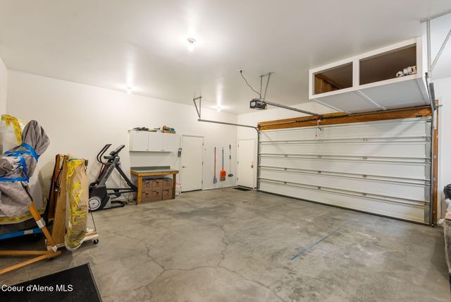 516 Kiebert LOOP, Hope, ID 83836