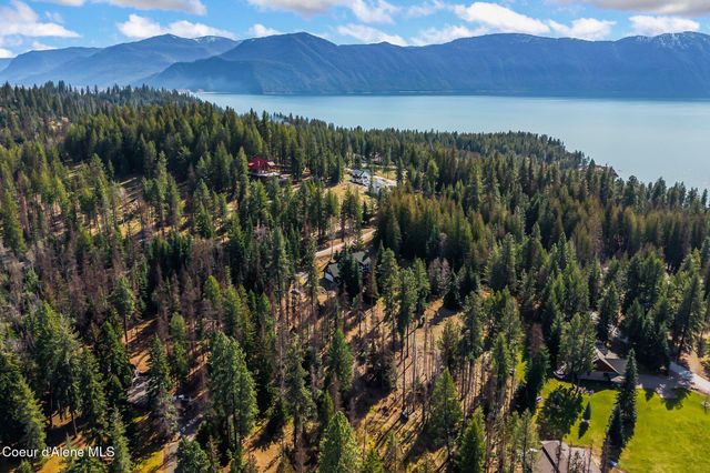516 Kiebert LOOP, Hope, ID 83836