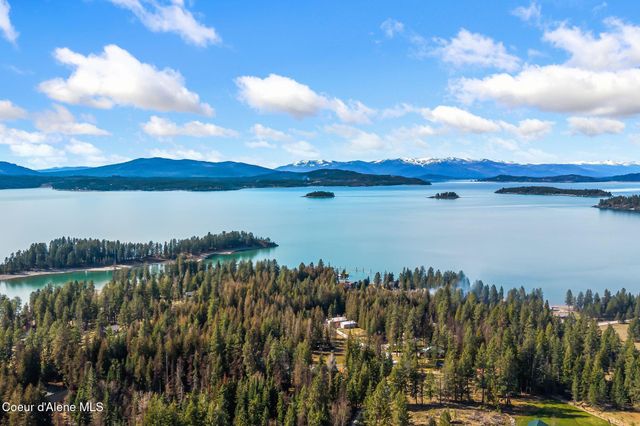 516 Kiebert LOOP, Hope, ID 83836