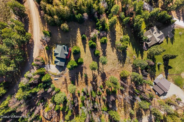 516 Kiebert LOOP, Hope, ID 83836