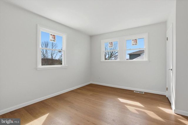 407 S CENTRAL BLVD, Broomall, PA 19008