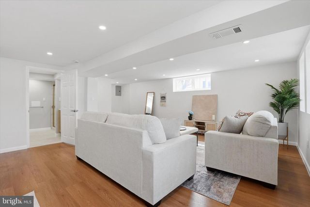 407 S CENTRAL BLVD, Broomall, PA 19008