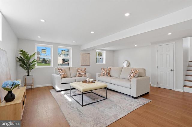 407 S CENTRAL BLVD, Broomall, PA 19008