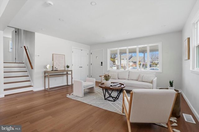 407 S CENTRAL BLVD, Broomall, PA 19008