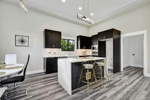 131 Friendlywood, Canyon Lake, TX 78133