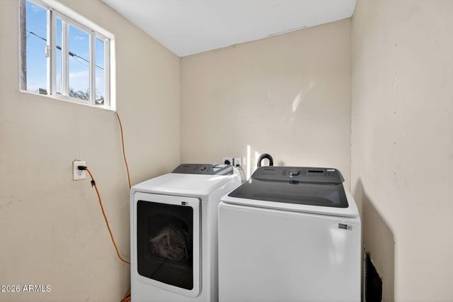 2311 E WILLETTA Street, Phoenix, AZ 85006