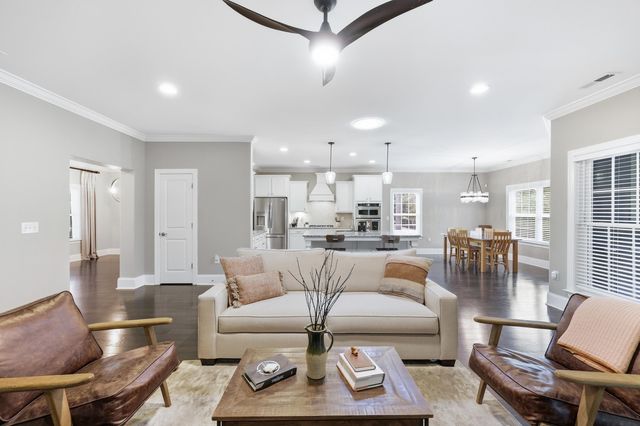 196 Low Country Loop, Murrells Inlet, SC 29576