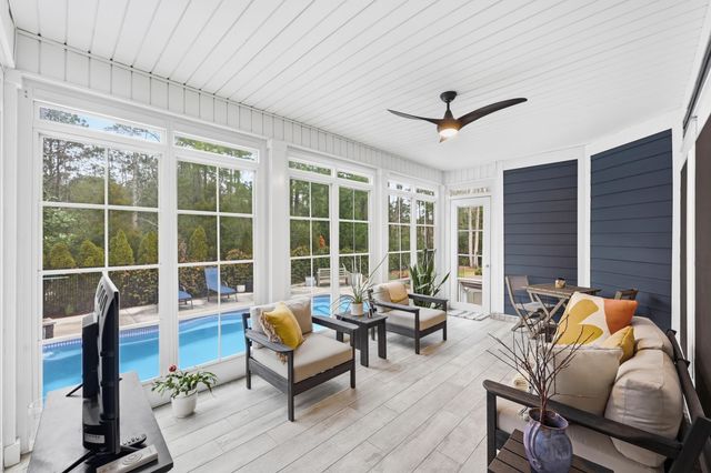 196 Low Country Loop, Murrells Inlet, SC 29576