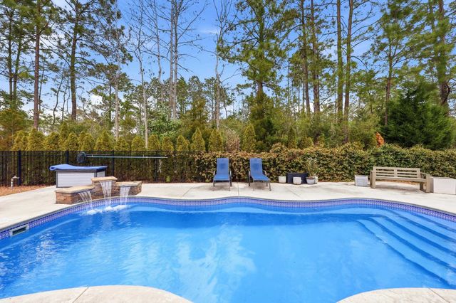 196 Low Country Loop, Murrells Inlet, SC 29576