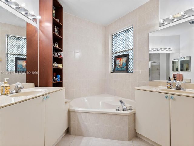 12385 SW 124th Ter, Miami, FL 33186