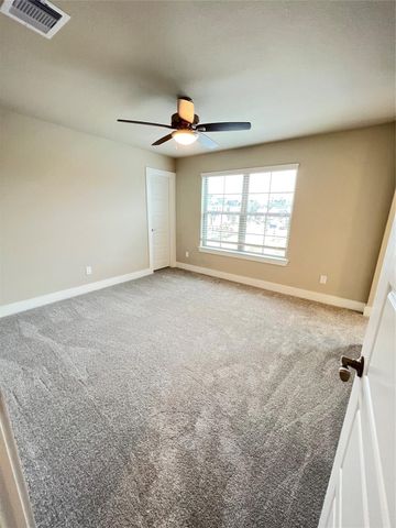 17680 Tree Of Heaven, Conroe, TX 77385