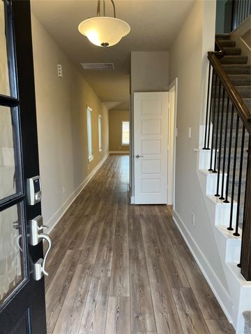 17680 Tree Of Heaven, Conroe, TX 77385