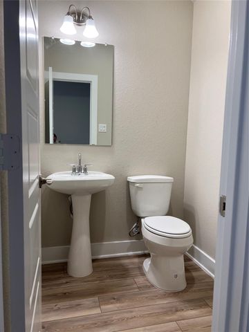 17680 Tree Of Heaven, Conroe, TX 77385