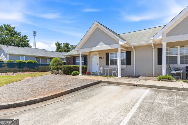2887 Florence Drive, Gainesville, GA 30504