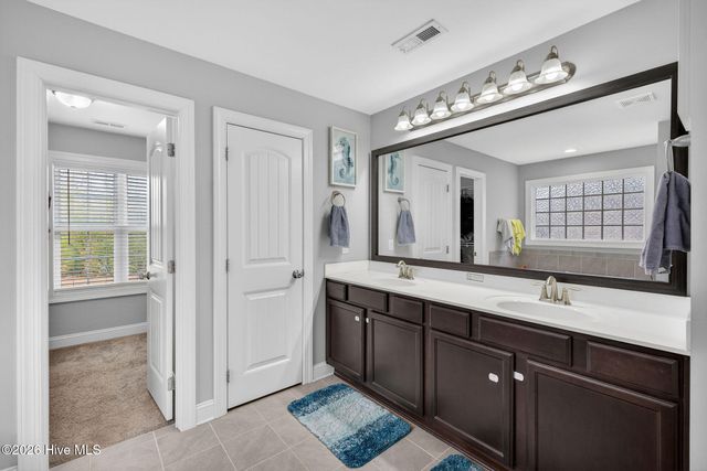 331 W Huckleberry Way, Rocky Point, NC 28457