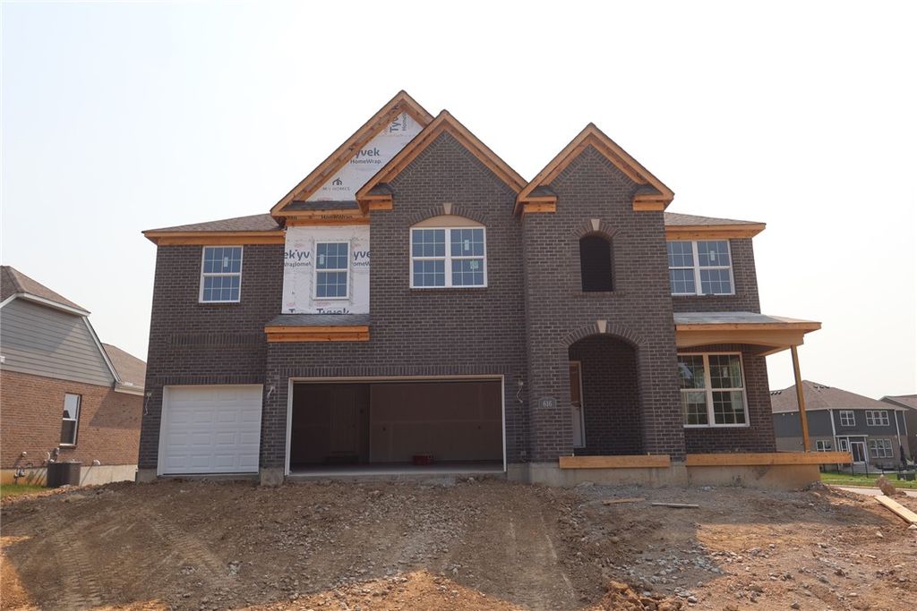616 Goldfinch Drive, Beavercreek, OH 45434